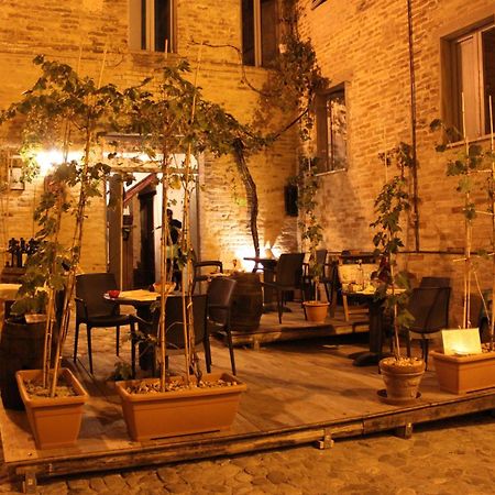 La Neviera Nel Pozzo Bed & Breakfast Offida Exterior photo